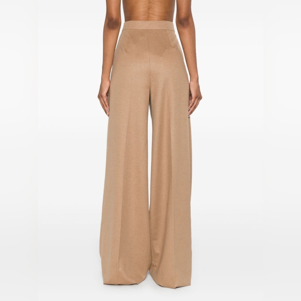 MaxMara Camel Trousers - Picture 2 of 10